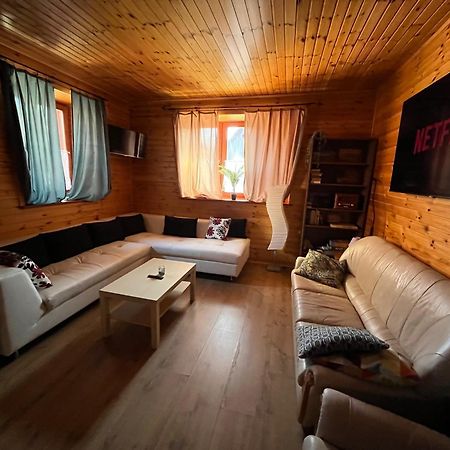 U Martinov Apartment Poniky Luaran gambar