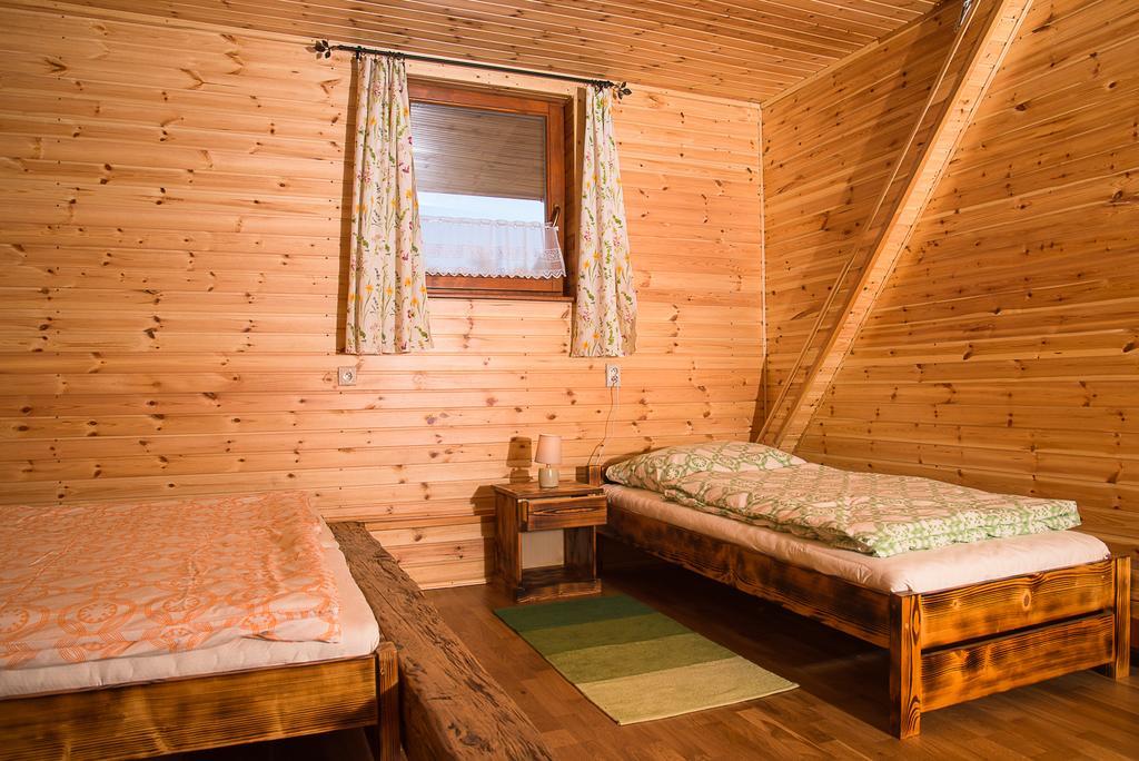 U Martinov Apartment Poniky Luaran gambar