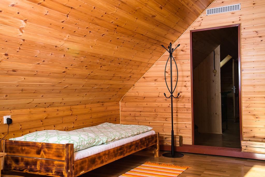 U Martinov Apartment Poniky Luaran gambar